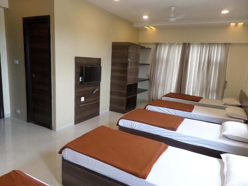 Sai Heera Residency Hotel Shirdi Habitación foto